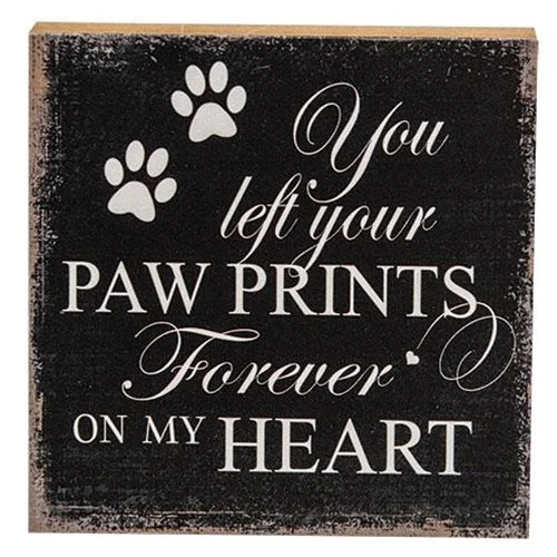 Bed skirts with a plaid pattern for a traditional stylePaw Prints on my Heart Block 6" sq