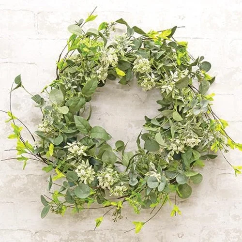Bed skirts with a ruffled tiered designMixed Queen Ann Heather Wreath 20"